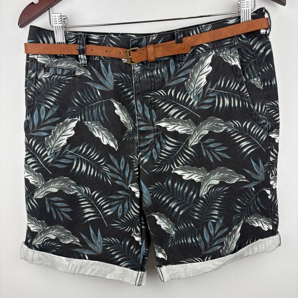 Primark Leaf Patterned Shorts with‎ Belt